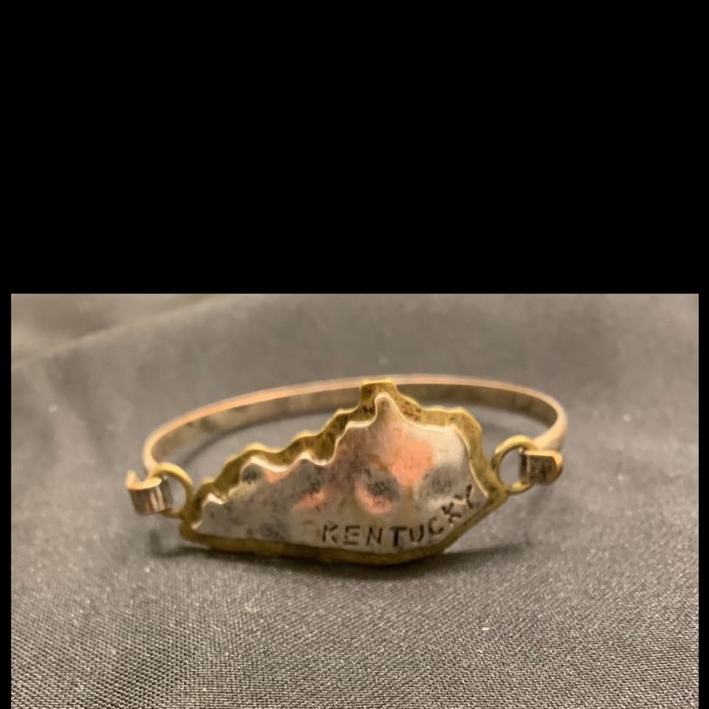 Kentucky bracelet